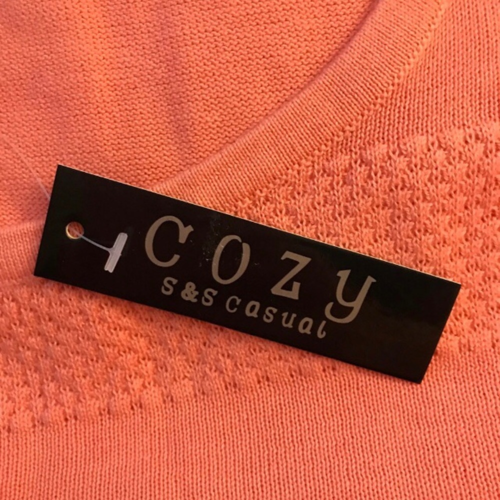 S&S Sweater - Picture 6 of 7